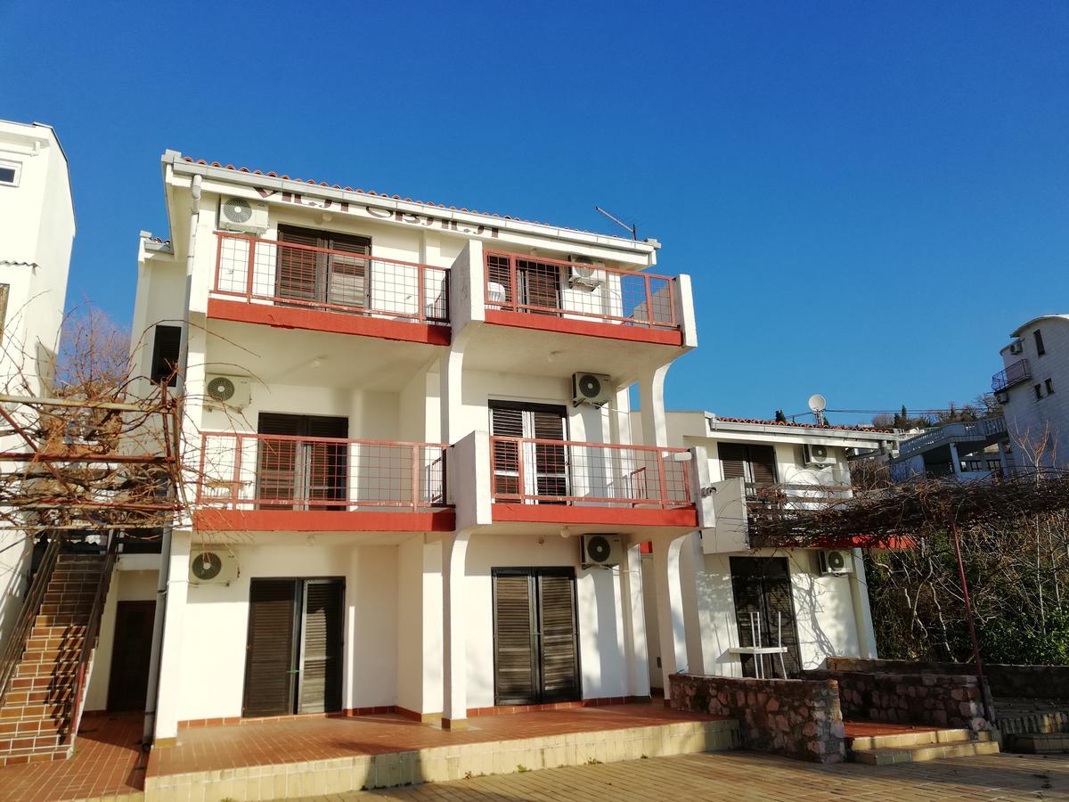 Guesthouse Obala ストモレ エクステリア 写真