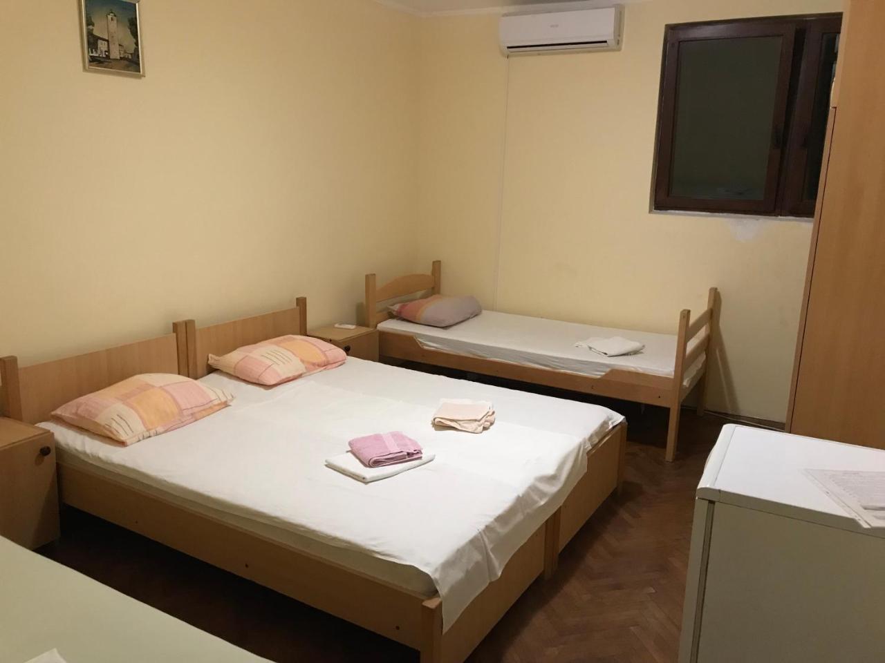 Guesthouse Obala ストモレ エクステリア 写真