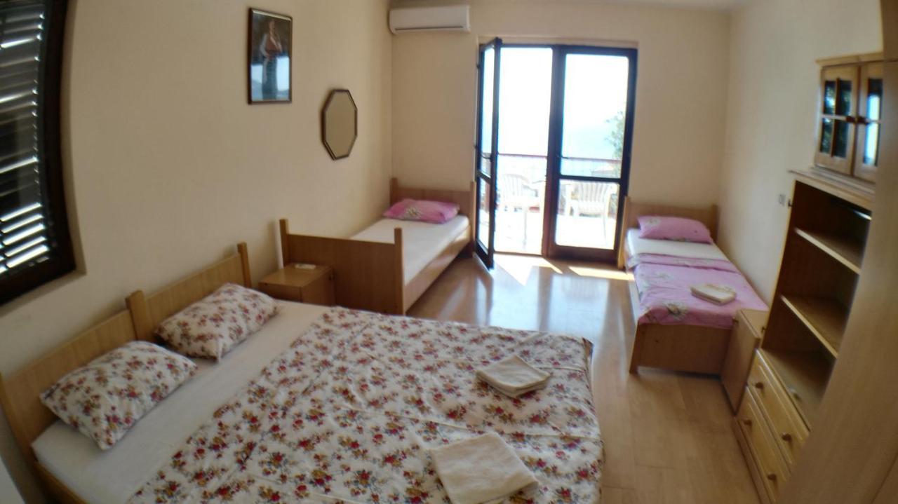 Guesthouse Obala ストモレ エクステリア 写真